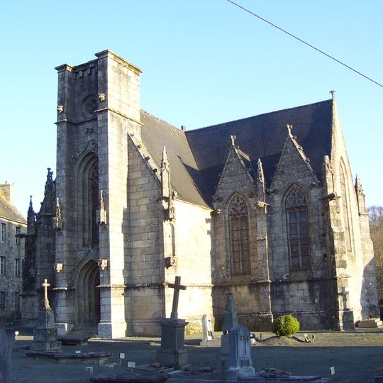 Église Saint-Ivy de Loguivy-Plougras