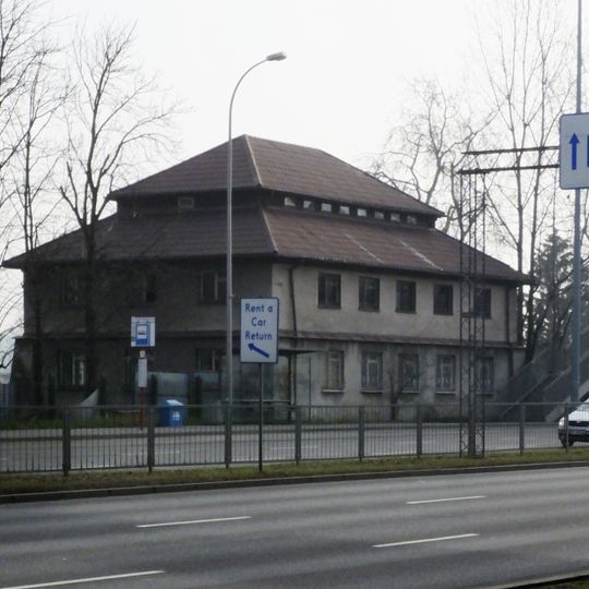 2B Żwirki i Wigury Street in Warsaw