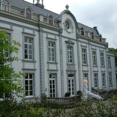 Vliek Castle: main building