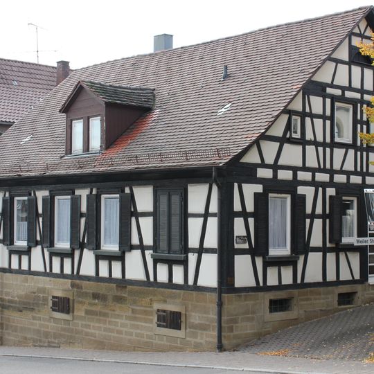 Altes katholisches Pfarrhaus