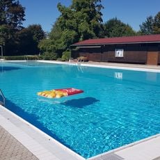 Schwimmbad Harthausen