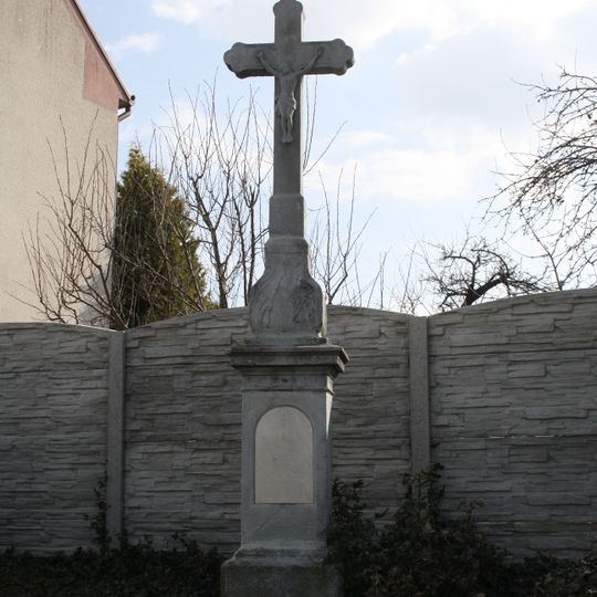 Kříž u domu 99 v Dalešicích