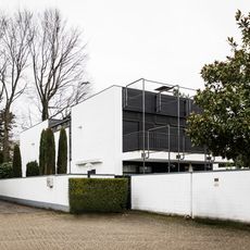 Droste-Hülshof-Straße 8