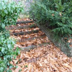 Bloemendal Castle: brick staircase