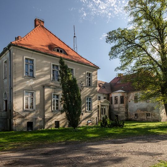 Zespół pałacowy w Ręszowie