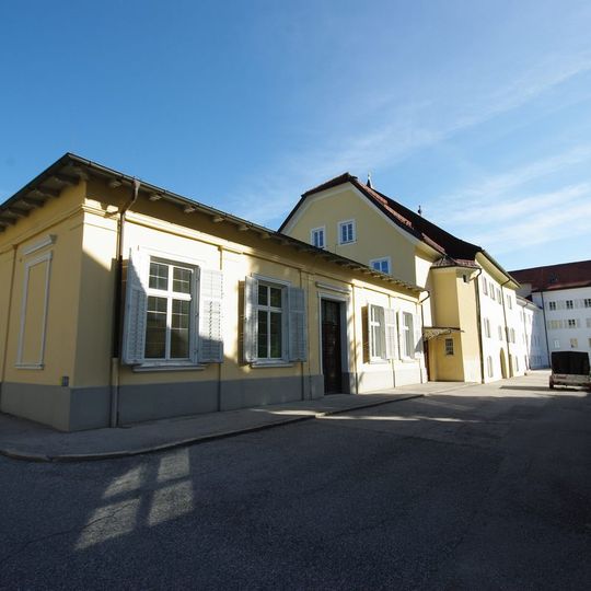 Ehemaliger Propsteistock des Augustiner-Chorherrenstifts Kloster St. Zeno, seit 1852 Institut der Englischen Fräulein