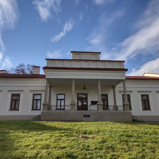 Dwór Ignacego Jana Paderewskiego w Kąśnej Dolnej