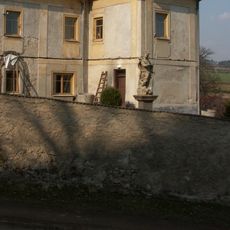 Socha svatého Jiří u fary v Tasově