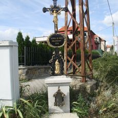 Kříž v Legionářské ulici v Jaroměřicích nad Rokytnou