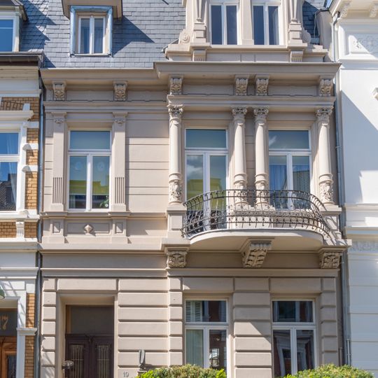 Johannes-Henry-Straße 19