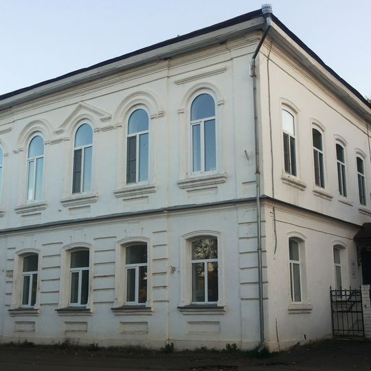 Дом Аверина