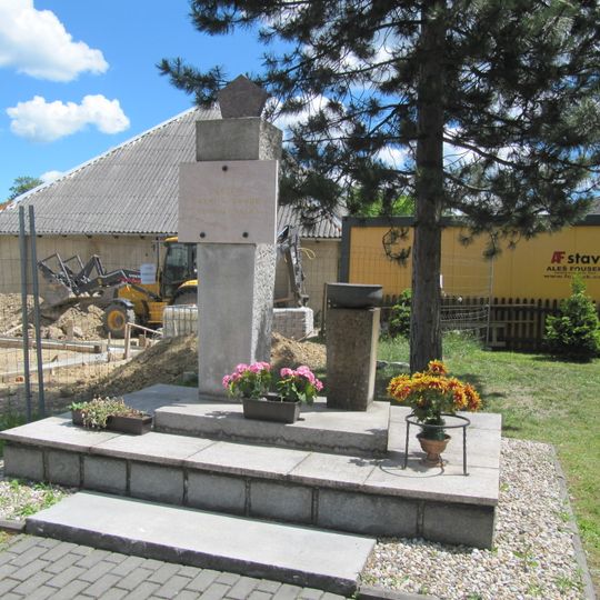 Pomník obětem první a druhé světové války