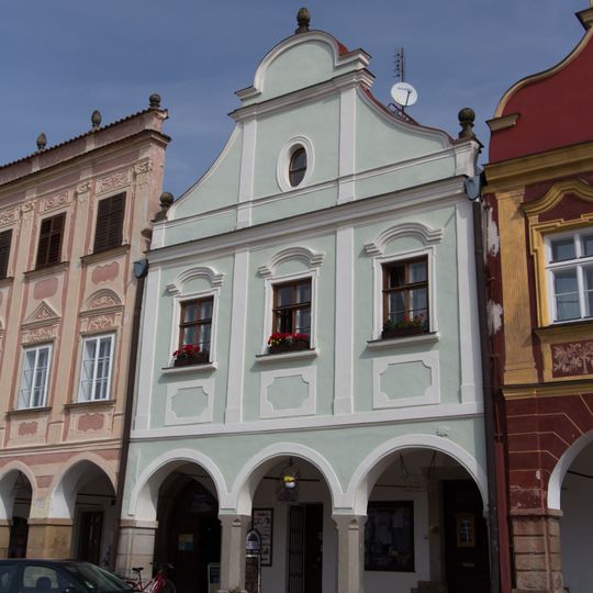 Náměstí Zachariáše z Hradce 52