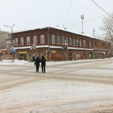 Торговое здание (Череповец)