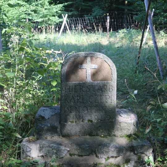 Smírčí kámen u Sedlce