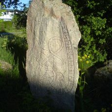 Uppland Runic Inscription 275