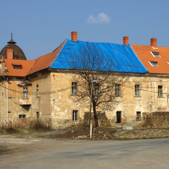 Králův Dvůr Chateau