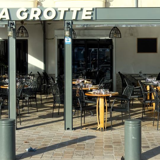 Le Peroquet