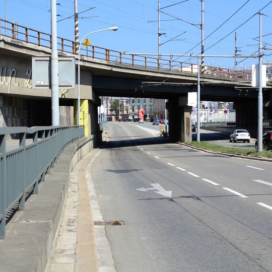 Railway bridge over Koliště street