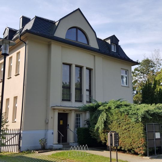 Villa Friedensstraße 3
