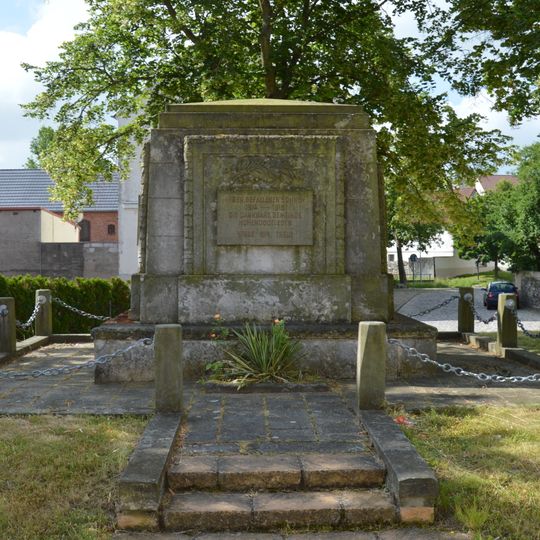 Kriegerdenkmal Hohendodeleben
