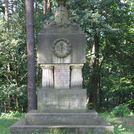Pomník padlým 29.6.1866 z 18.pruského pěšího pluku v Prachově