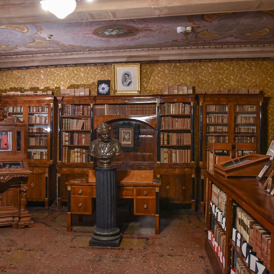 Biblioteca di Casa Carducci