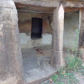 Panch Pandav caves