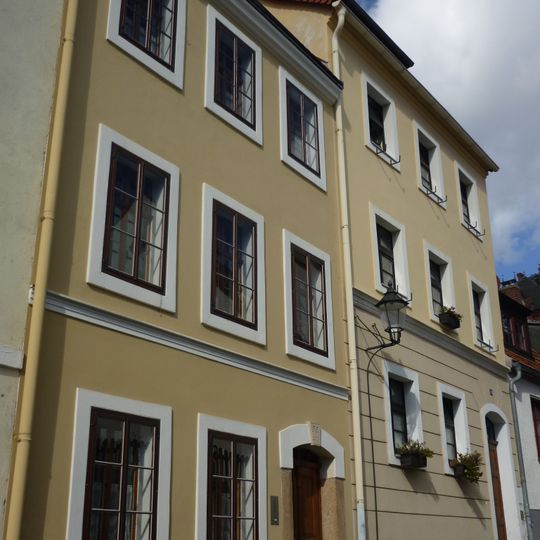 Wohnhaus in geschlossener Bebauung Obersteinweg 12