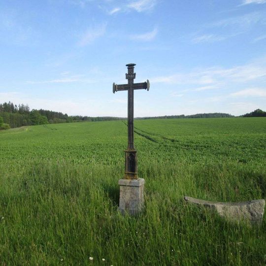 Kříž západně od Nové Včelnice u Mlýnku