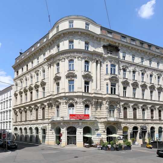 Residenzhof, Seilerstätte 16