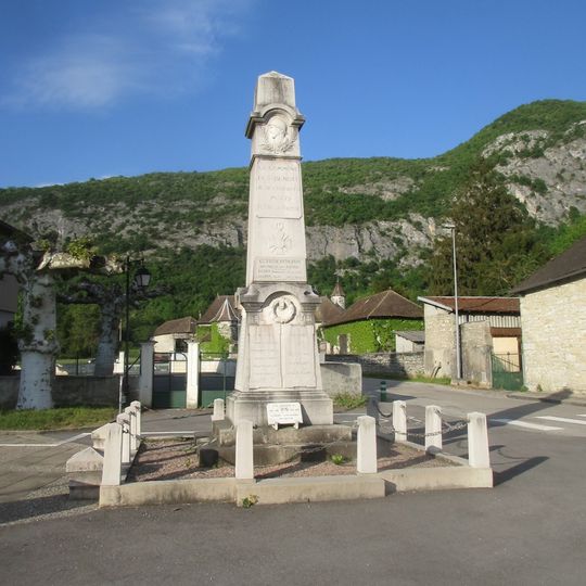 War memorial of Saint-Benoît