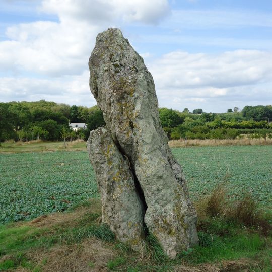 Menhir de Gobianne
