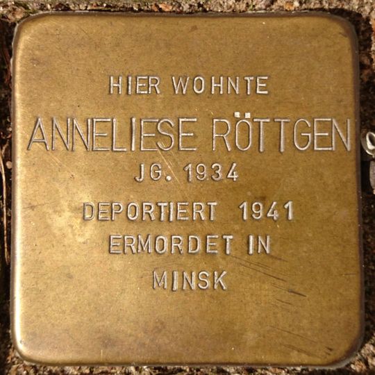 Stolperstein à la mémoire d’Anneliese Röttgen