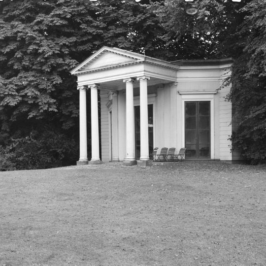 Tuintempel, Schaep en Burgh