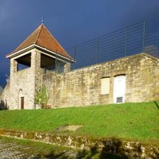 Wasserreservoir und Aussichtspavillon