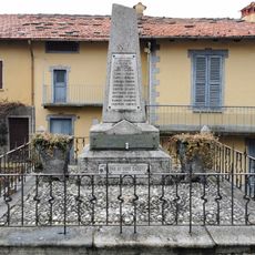 Monumento ai caduti di Barna