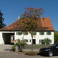 Kirchenstraße 9