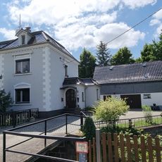 Villa mit Anbau Bruno-Stiebitz-Straße 36