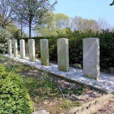 Tolkamer War Cemetery