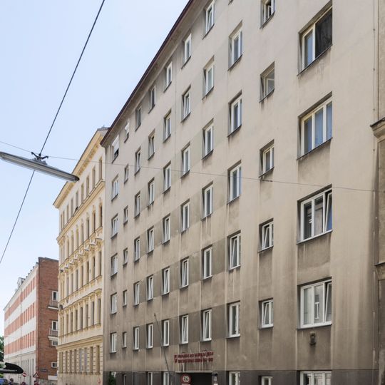 Wohnhausanlage Karl-Löwe-Gasse 7-9