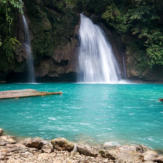 Kawasan Falls