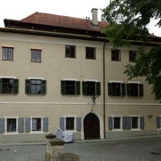 Ehemals Lederhandlung, dann Wohn- und Geschäftshaus