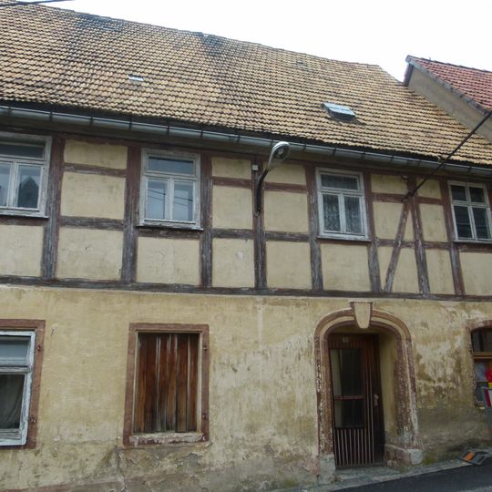 Wohnhaus in halboffener Bebauung Polzenberg 3