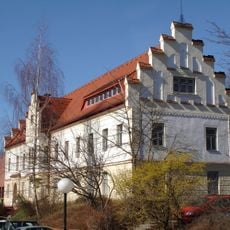 Südflügel des ehemaligen Schlosses, jetzt Rathaus