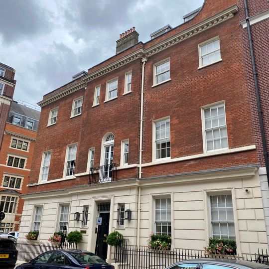 15, Chesterfield Street W1