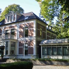 De Nachtegaal (Baarn)