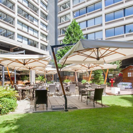 Crowne Plaza Geneva, an IHG Hotel