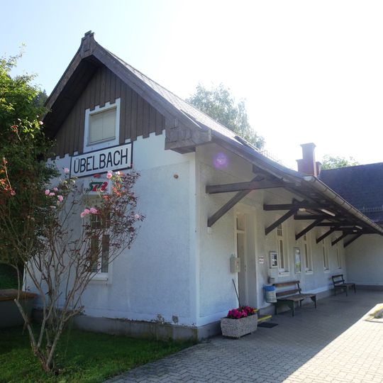 Station building Übelbach