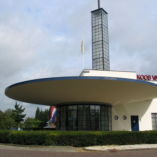 Benzinestation Auto Palace